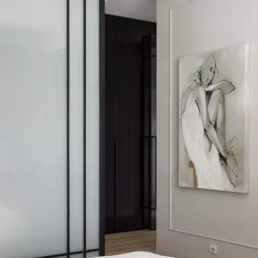The painting was framed in a stucco 