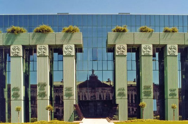 budynek Sądu Najwyższego w Warszawie, projekt konkursowy