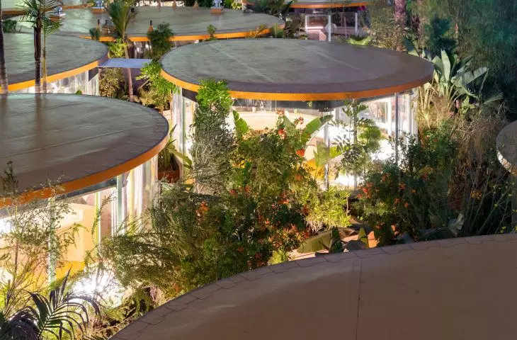 Co-working complex 