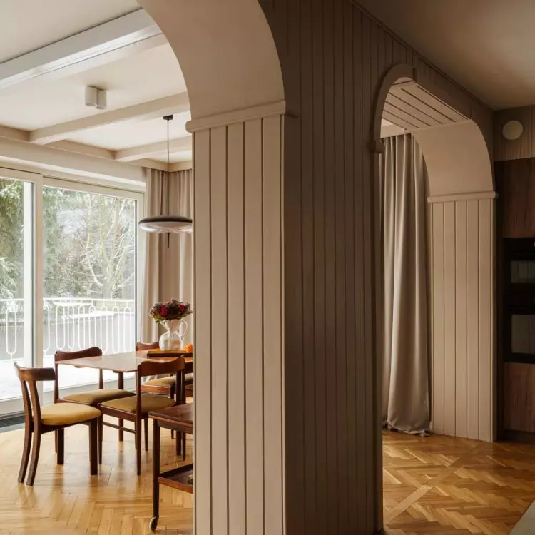 The architect managed to restore the original paneling
