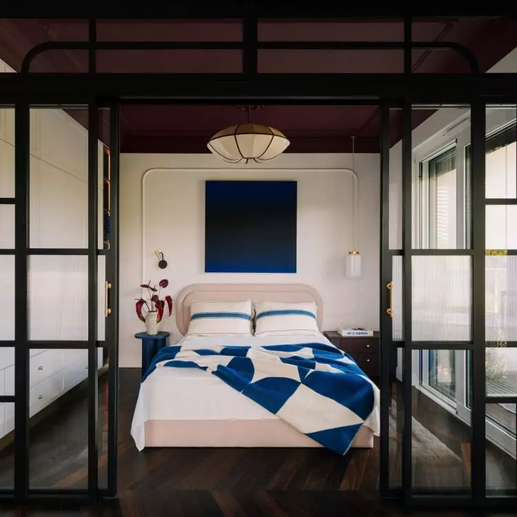 Bedroom with floor in chocolate shade