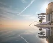Hotel „The Lana” oraz budynek mieszkaniowy „The Lana Residences” w Dubaju — na dachu kompleksu znajduje się basen 