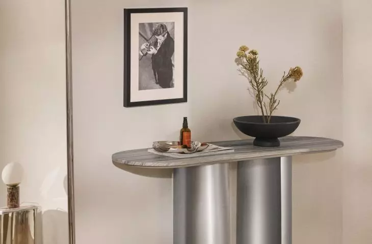 Marble goes well with metal