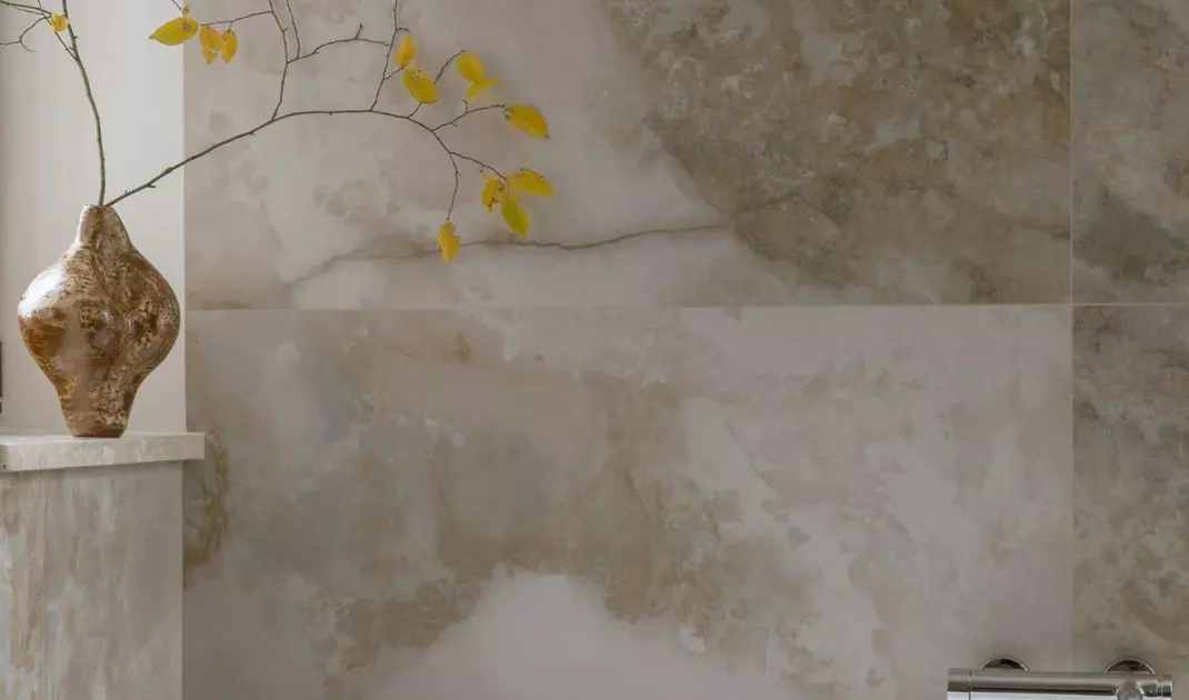 We managed to fit both a bathtub and a shower