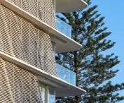 Budynek mieszkaniowy Norfolk w Gold Coast w stanie Queensland w Australii