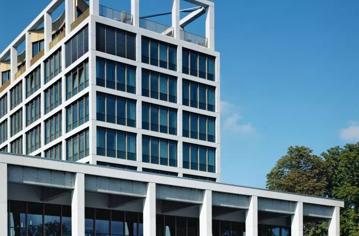 Corvinus Gellért campus in Budapest - the glazed facades are covered by an openwork concrete structure 