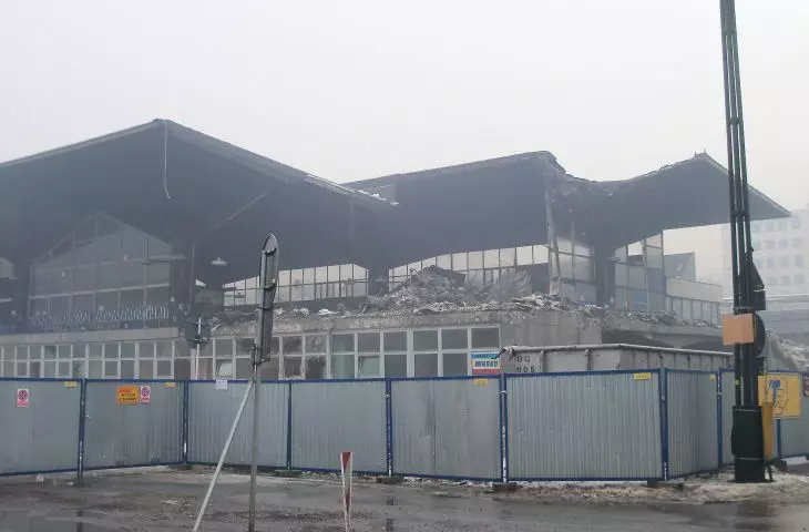 Wyburzanie hali Dworca w Katowicach, 2011 r. 