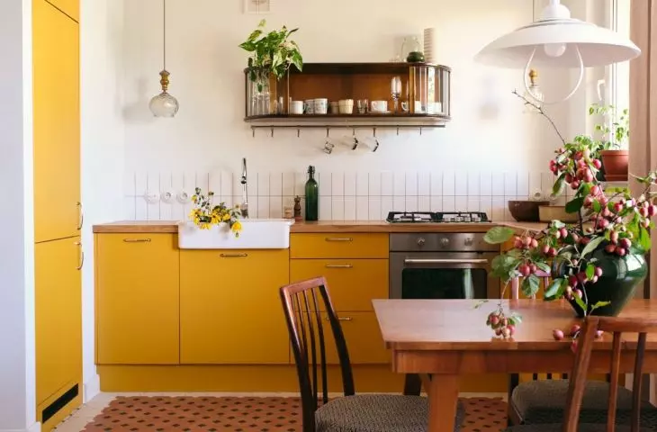 Apartment in a townhouse
