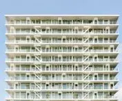 De Voortuinen residential skyscraper in Amsterdam - De Voortuinen translated means 