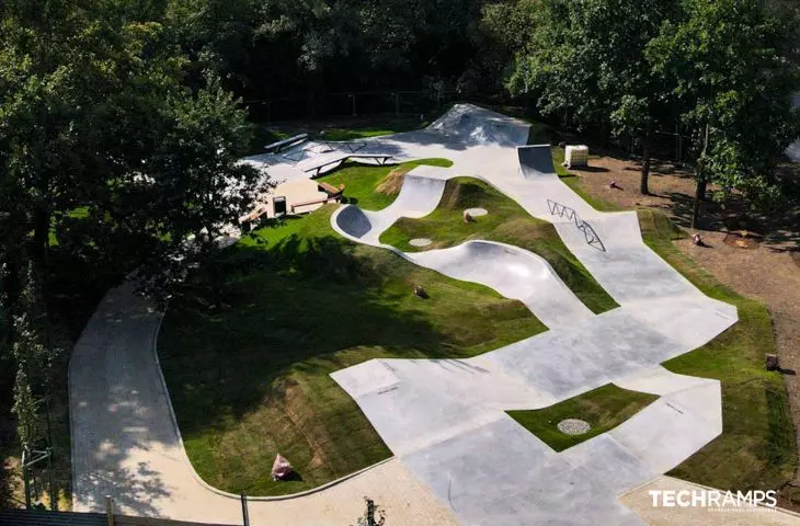 Skatepark on Kąpielowa Street in Krakow.