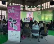 participants in the debate on residential architecture