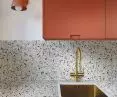 Blat UltraFit i ścianka Terazzo Colore PK9020,  płyta laminowana Ceglany PU2402