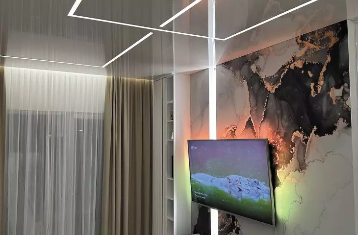 Profile aluminiowe, systemy oświetlenia LED i akcesoria do sufitów napinanych