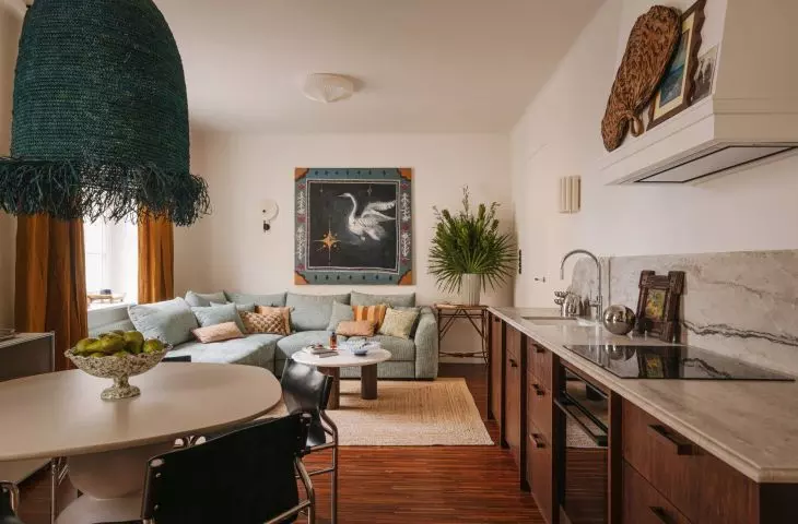 The apartment combines classical inspirations with modern elements