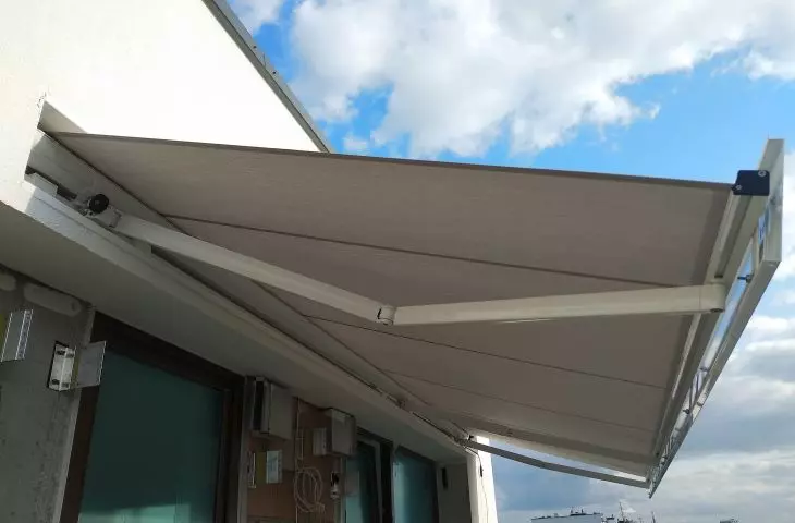 Terrea 700S WAREMA recessed awning