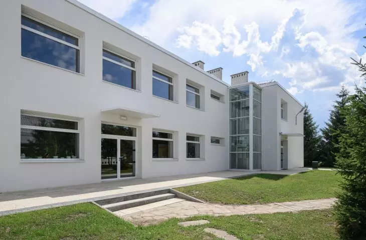 Termomodernizacja szkoły podstawowej w Domaniowie