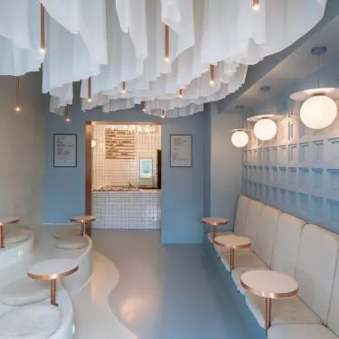 Interior of Fiu Fiu ice cream shop
