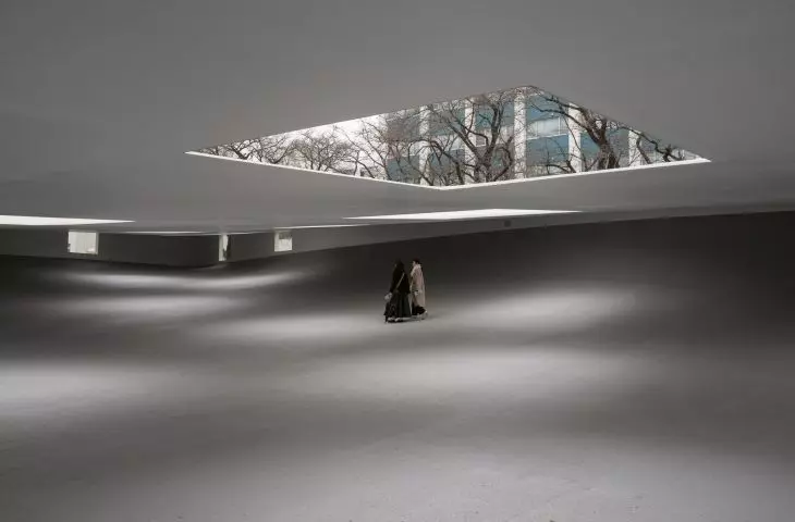 KAIT Plaza jest celem „pielgrzymek” pasjonatów architektury, fotografii, filmów oraz mediów społecznościowych