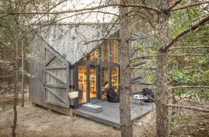 Bookworm Cabin