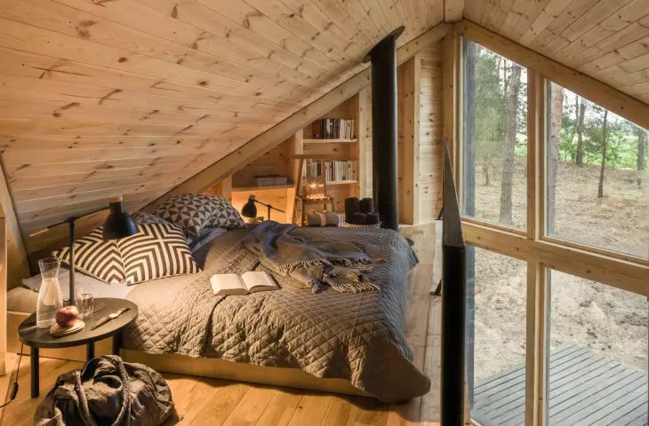 Bookworm Cabin