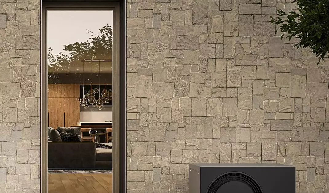 Logatherm WLW176i/186i AR - outdoor unit  