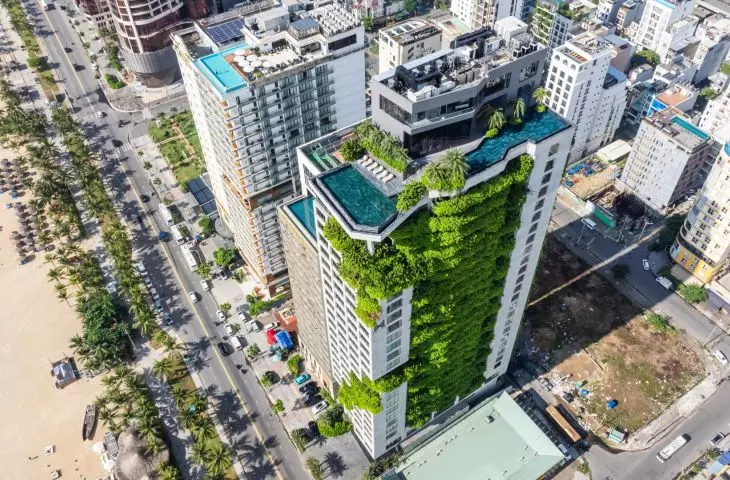 Hotel w Da Nang we Wietnamie  — widok z lotu ptaka 