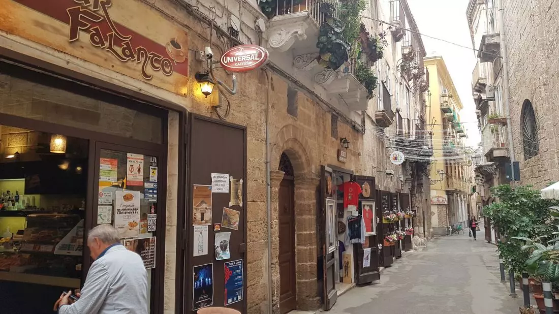 Via Duomo, Città
Vecchia w Taranto; fot.: Paweł Gala