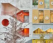 Reggio School in Madrid - close-up on facade detail 