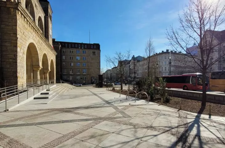 Otwarty Dziedziniec przed CK Zamek w Poznaniu