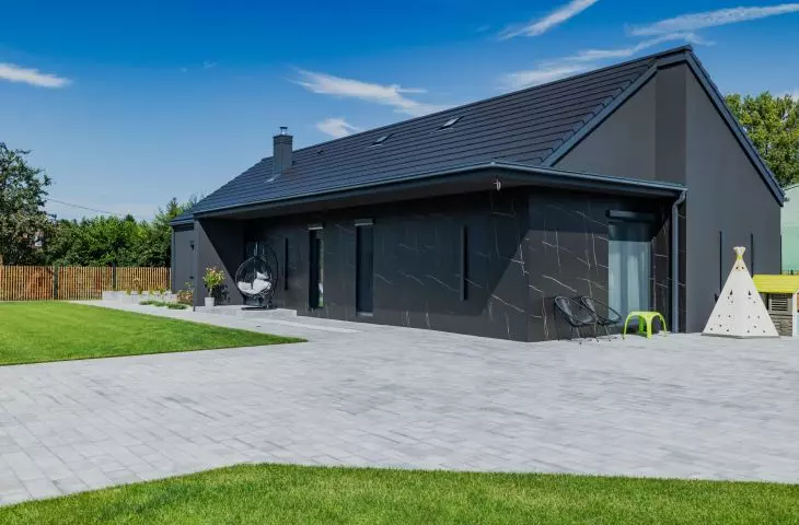 The modern timber-frame house no longer resembles in any way the simple 