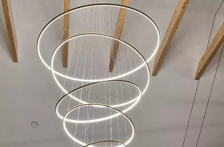Led Orbit No.6 gold