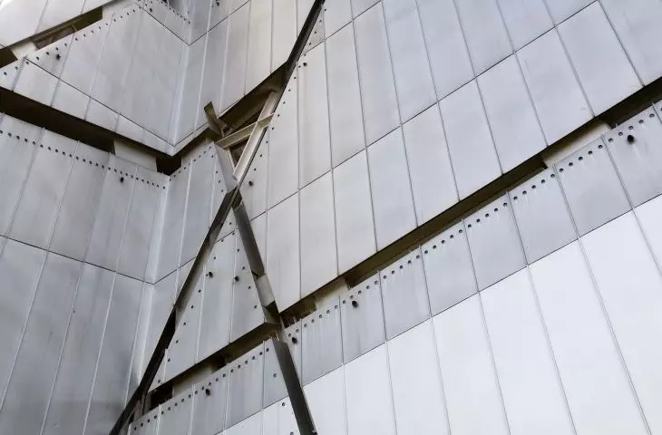 Detal Muzeum Żydowskiego w Berlinie