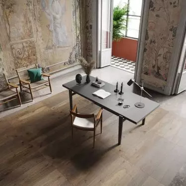 Oak flooring - an ideal choice for underfloor heating due to its stability