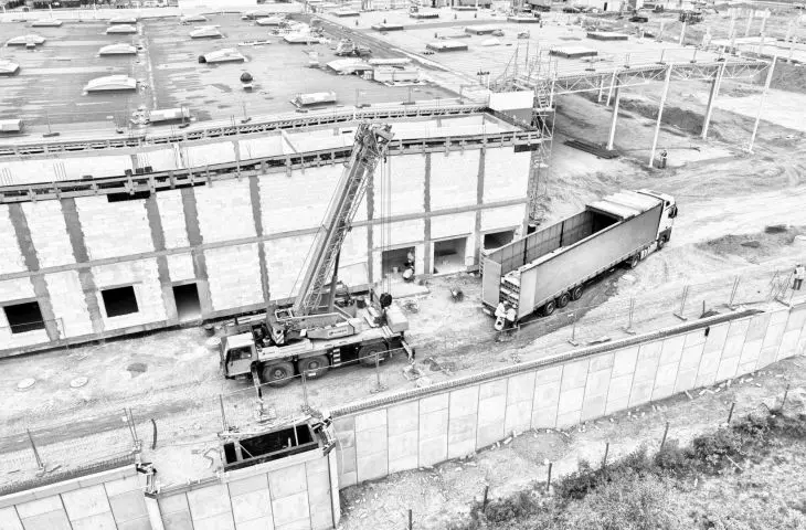 delivery of prefabricated elements