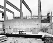 installation of reinforced concrete industrial hall