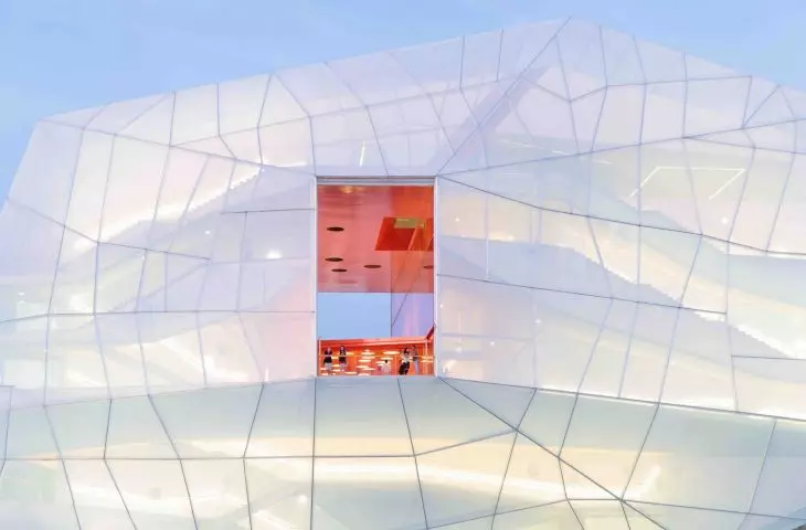 Plasencia conference center - the facility has not been subjected to rigid urban planning rules or architectural conventions  