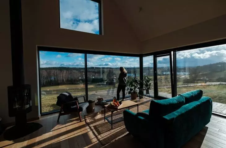 From the green couch we can enjoy the breathtaking view