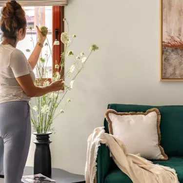 Modern blinds allow you to take full advantage of natural light, while providing intimacy