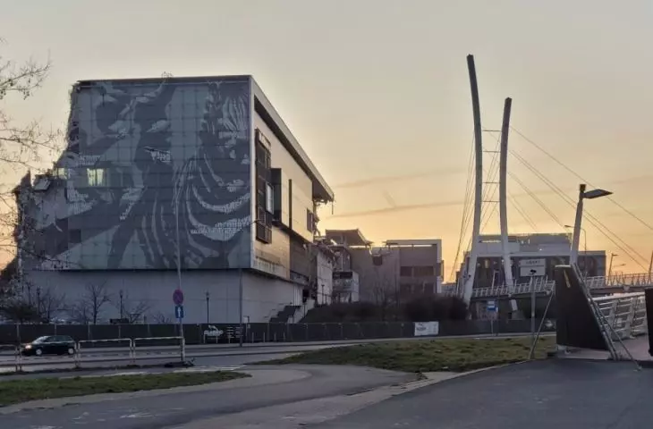burzenie Galerii Malta w Poznaniu