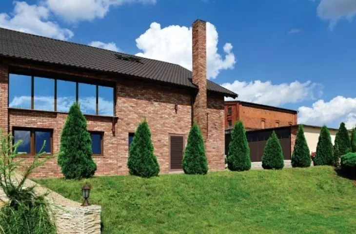 BAROK bricks and tiles
