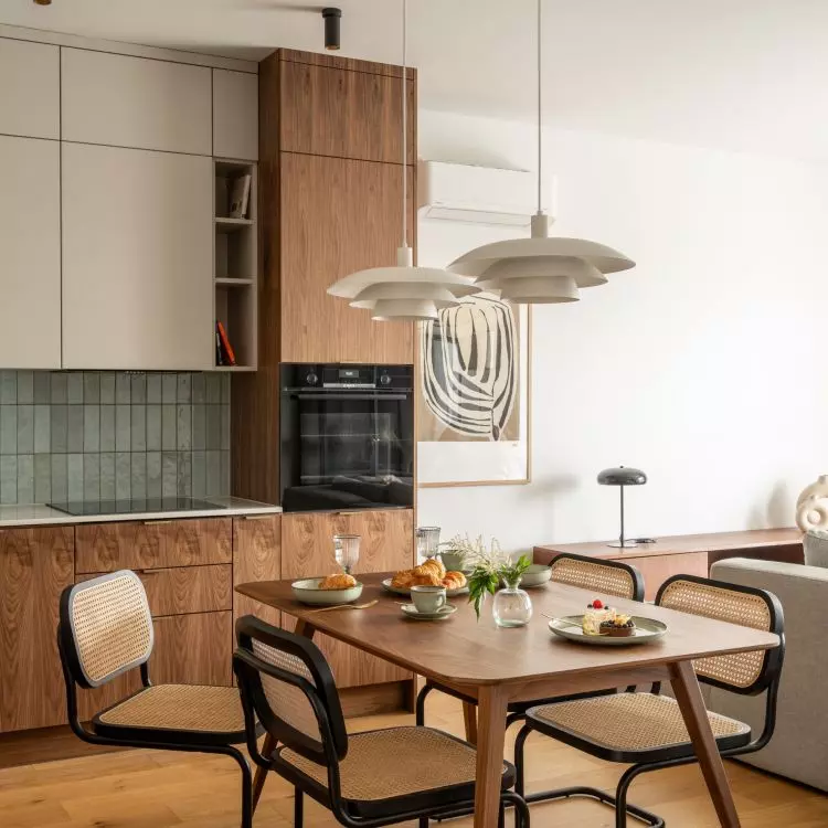 A modern vintage style apartment in Wroclaw shows how muted colors, balanced forms and carefully selected materials can create a space that is both functional and aesthetically pleasing 