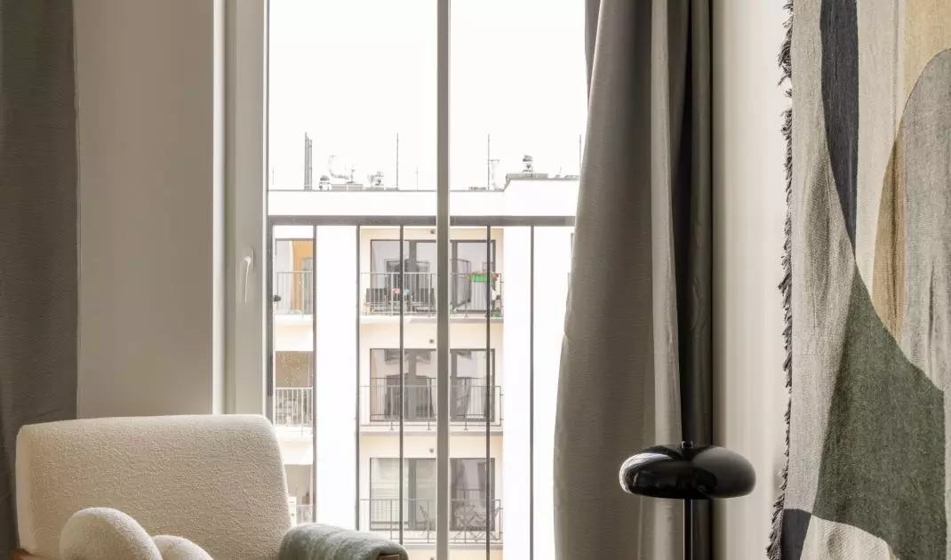 Modern vintage apartment in Wroclaw combines the best of different styles - minimalism, modernism and retro