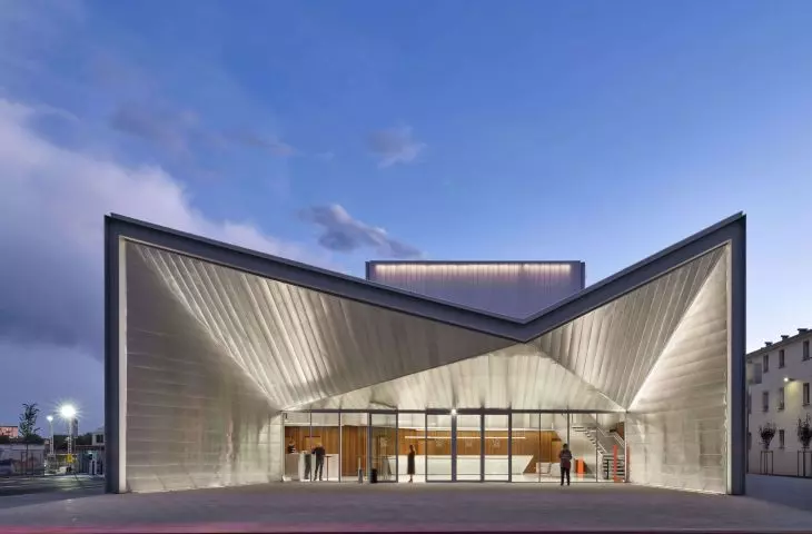 Teatro Borsoni, Brescia – widok na wejście do teatru 