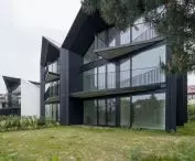 Houses with gills in Zielonki