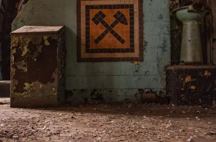 Mozaika w szybie