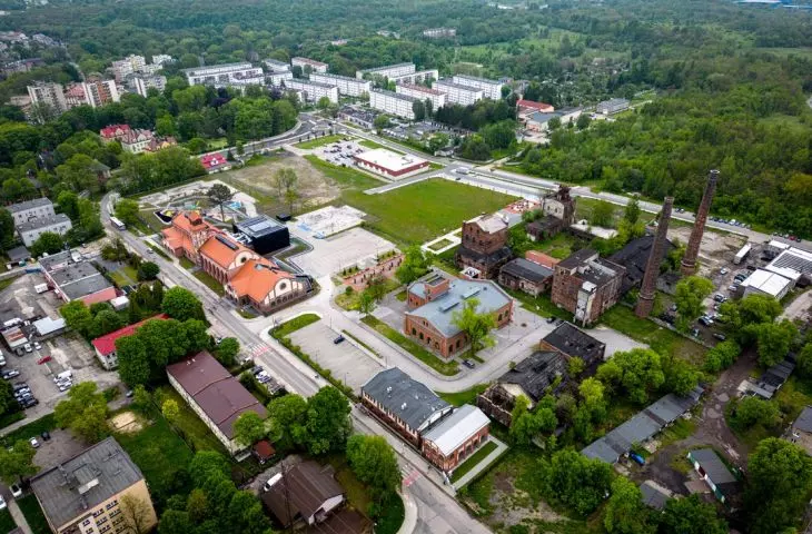 View of the site of the Saturn Coal Mine, after reconstruction of the Guildhall