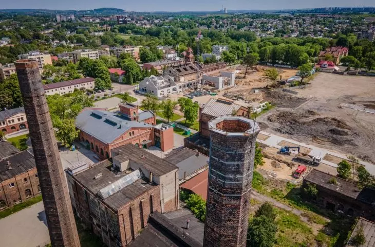 Widok z lotu ptaka na przebudowę Cechowni