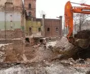Earthworks on the power plant building