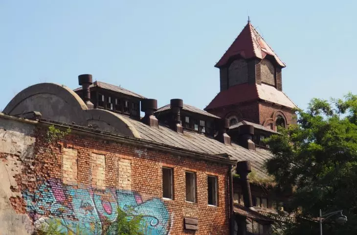 Guildhouse before reconstruction 