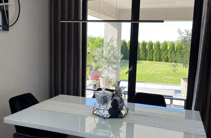 Nowoczesna lampa wisząca Led Line No.1 100 cm w kolorze czarnym